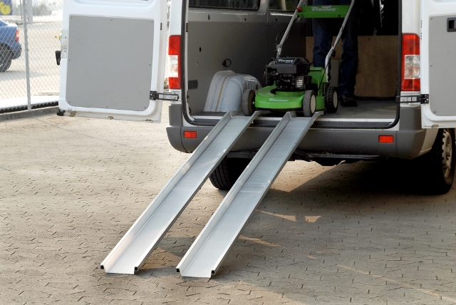 ALTEC_ABS_082_00_001_aluminium_rampa (1).jpg